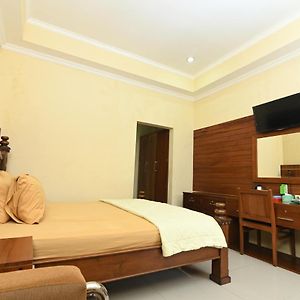 Mcm Hotel Wisata Bojonegoro